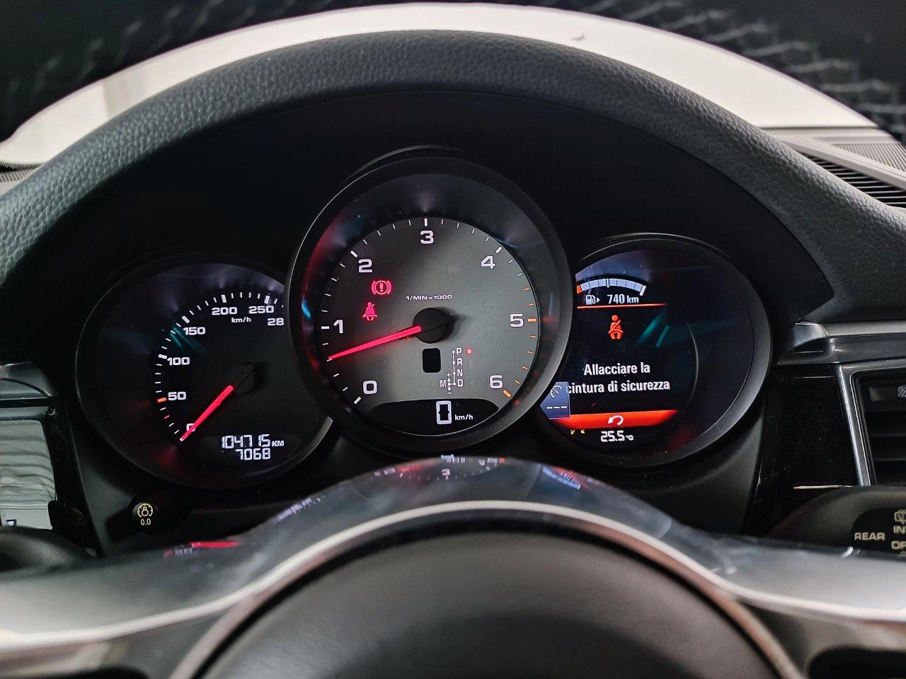 Porsche Macan 3.0d S 250cv pdk my16