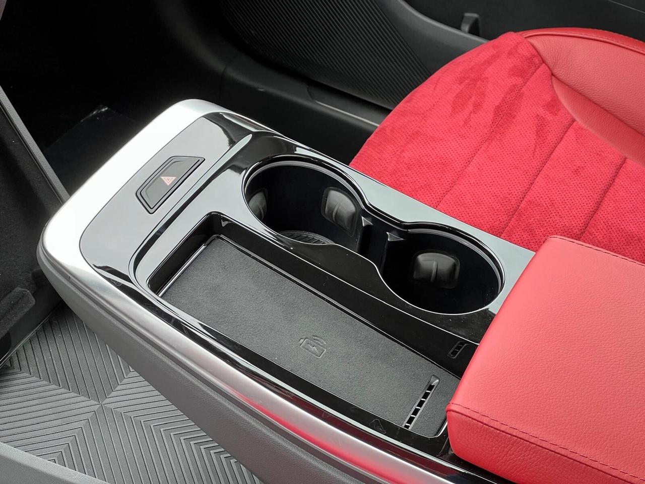 Sportequipe 6 GT 1.6 T-GDI DCT GPL