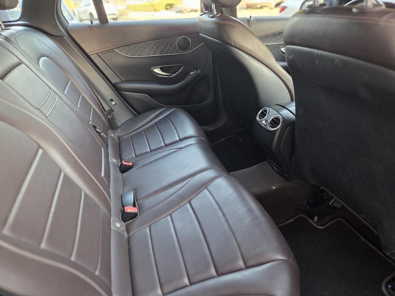 MERCEDES GLC 250 4MATIC PREMIUM + AMG PACK +GANCIO