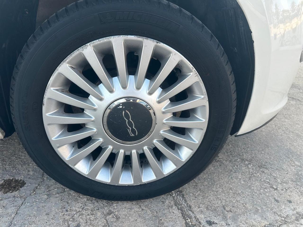 Fiat 500 1.2 Lounge (2009) | OK NEOPATENTATI - Stile Inconfondibile