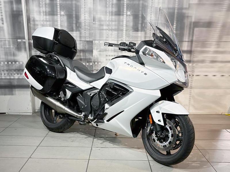 Triumph Trophy 1200 SE