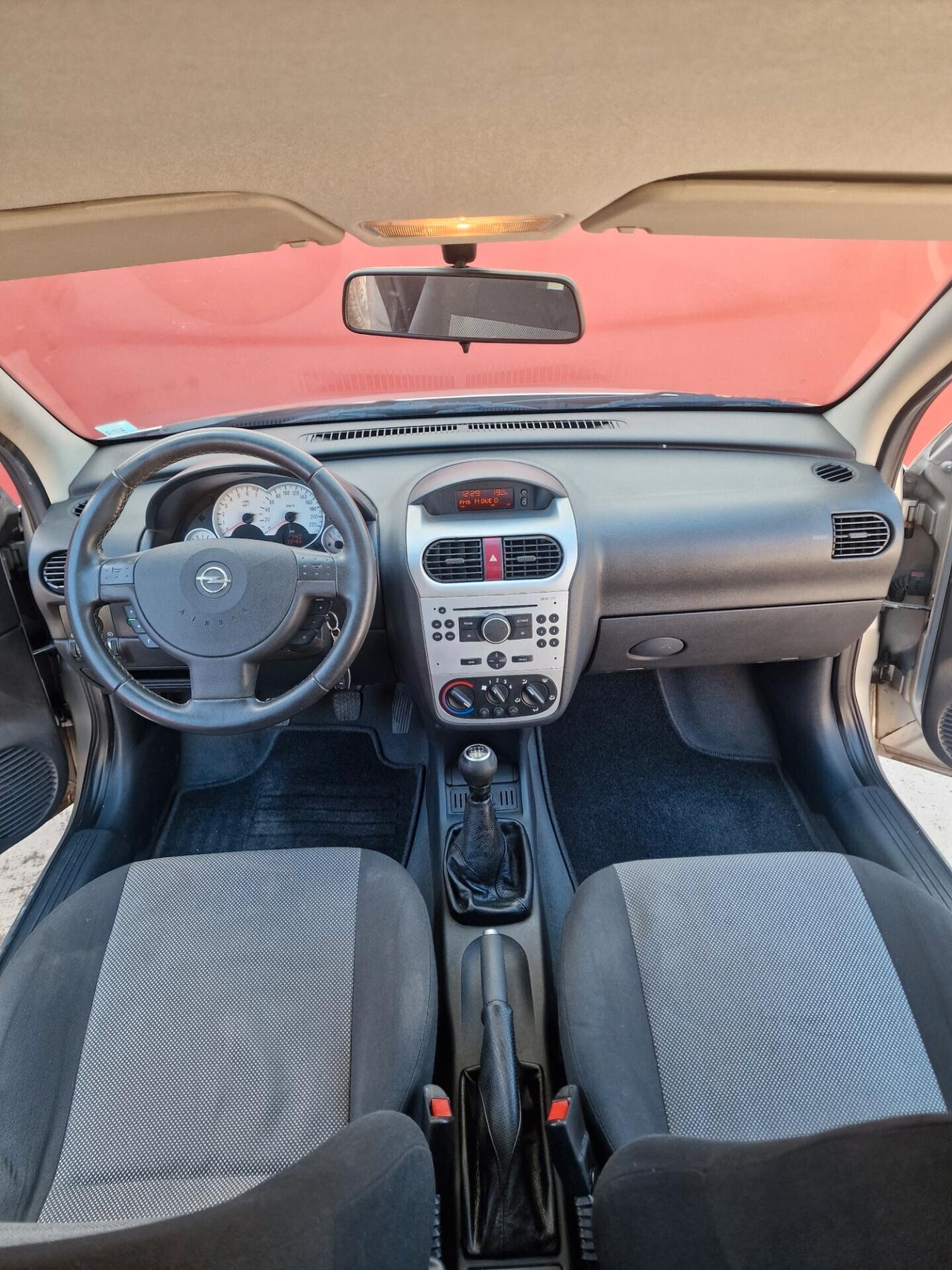 Opel Corsa 1.2i 16V cat 3 porte Sport
