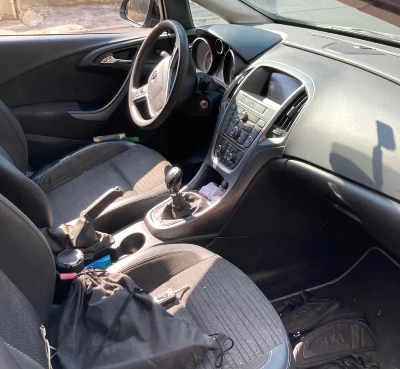 OPEL ASTRA 1.6 CDTI 136cv - Navi Gancio