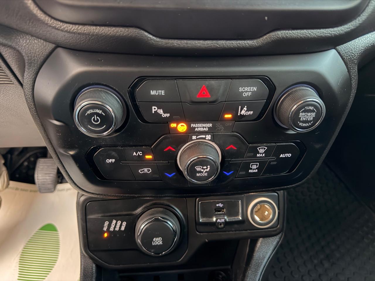 Jeep Renegade 2.0 Mjt 140CV 4WD NAVI CAR PLAY