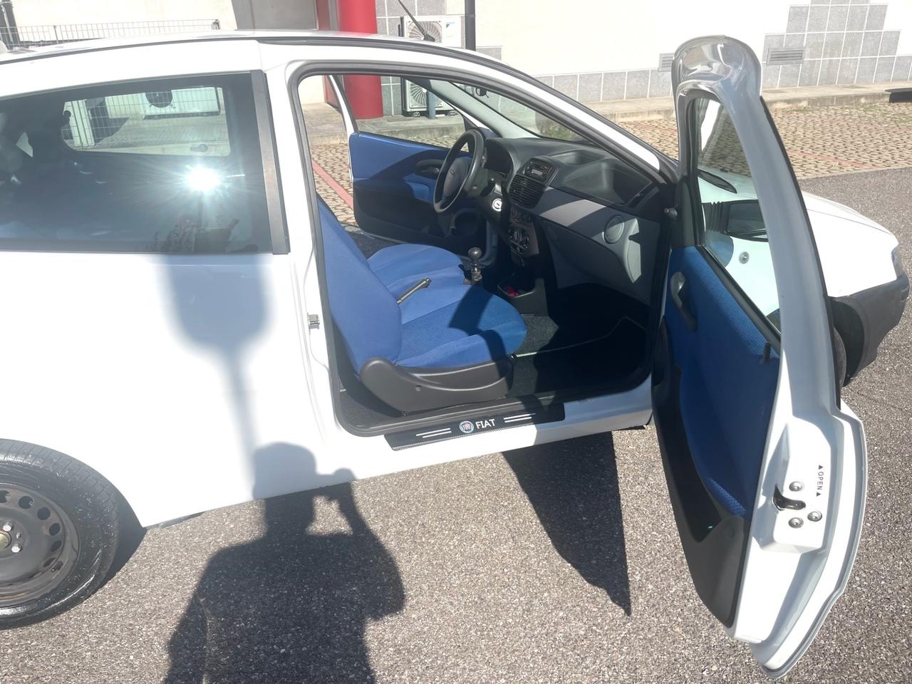 Fiat Punto 1.2i 16V cat 3 porte ELX