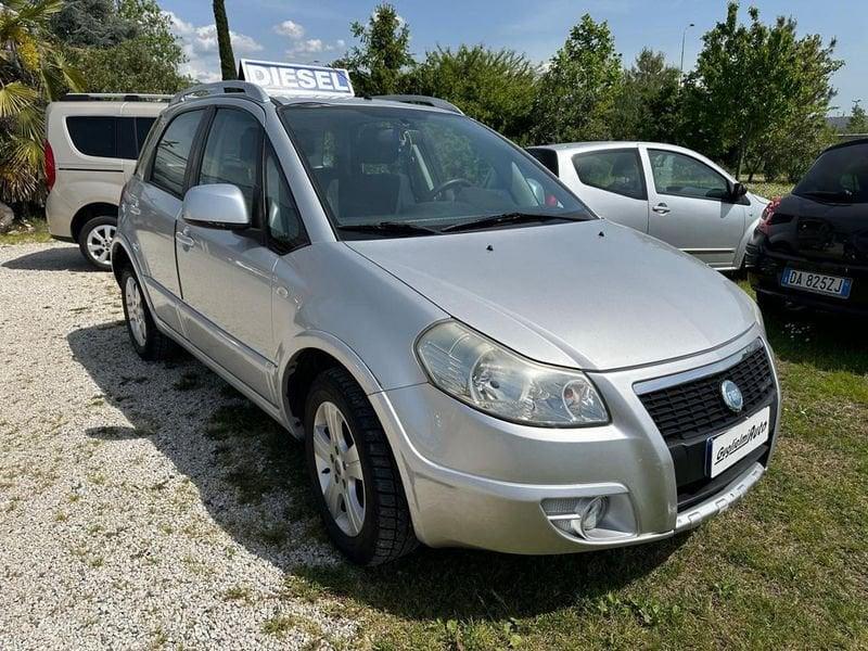 FIAT Sedici 1.9 MJT 4x4 Dynamic