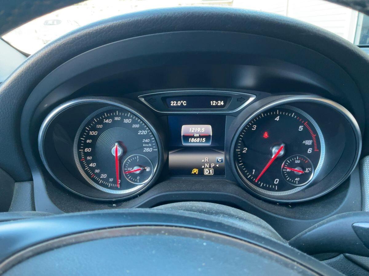 Mercedes-benz GLA 200 d SPORT