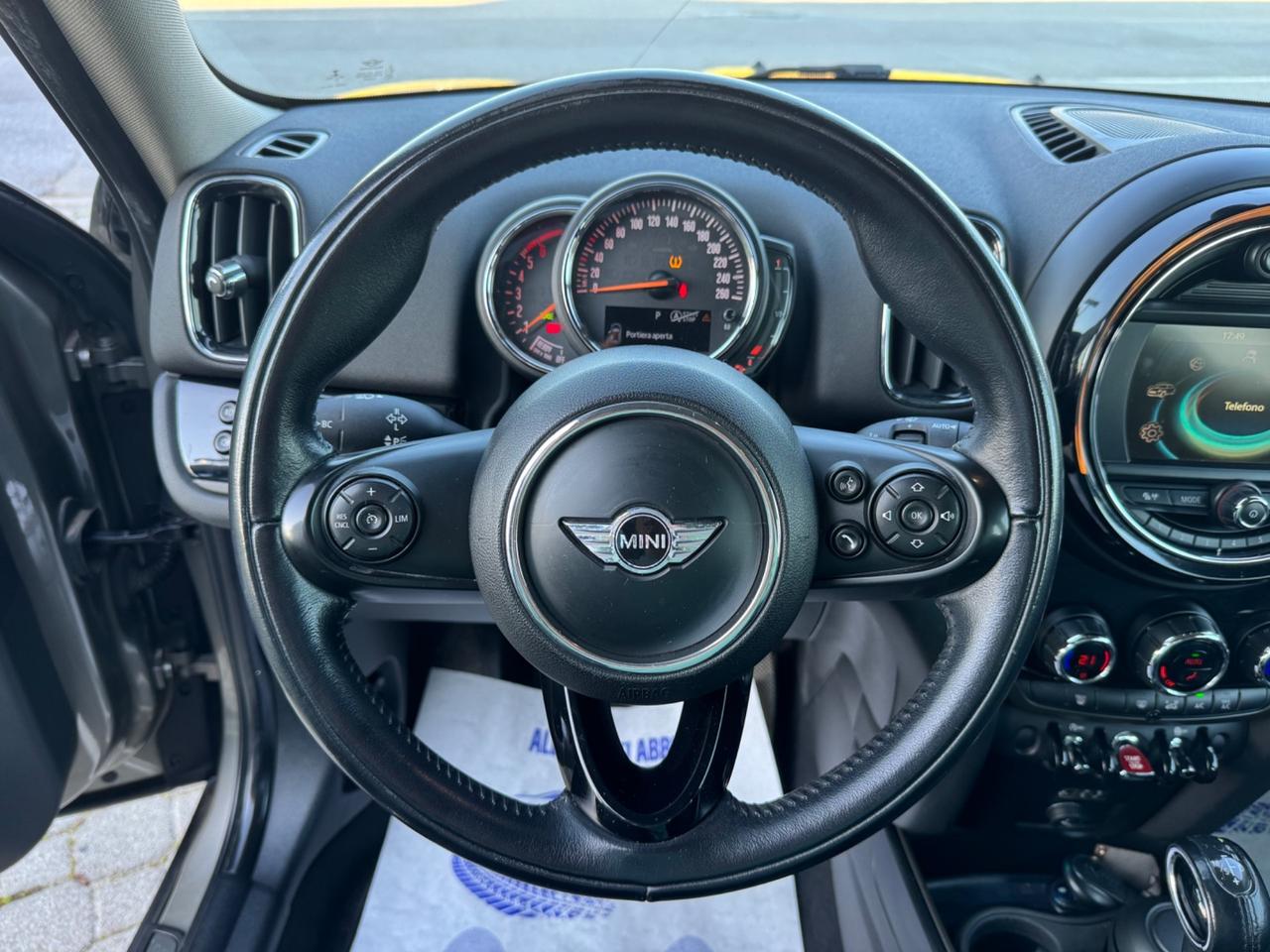 Mini Cooper D Countryman 2.0 Hype