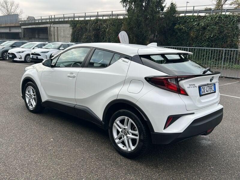 Toyota C-HR C-HR 1.8 Hybrid E-CVT Active