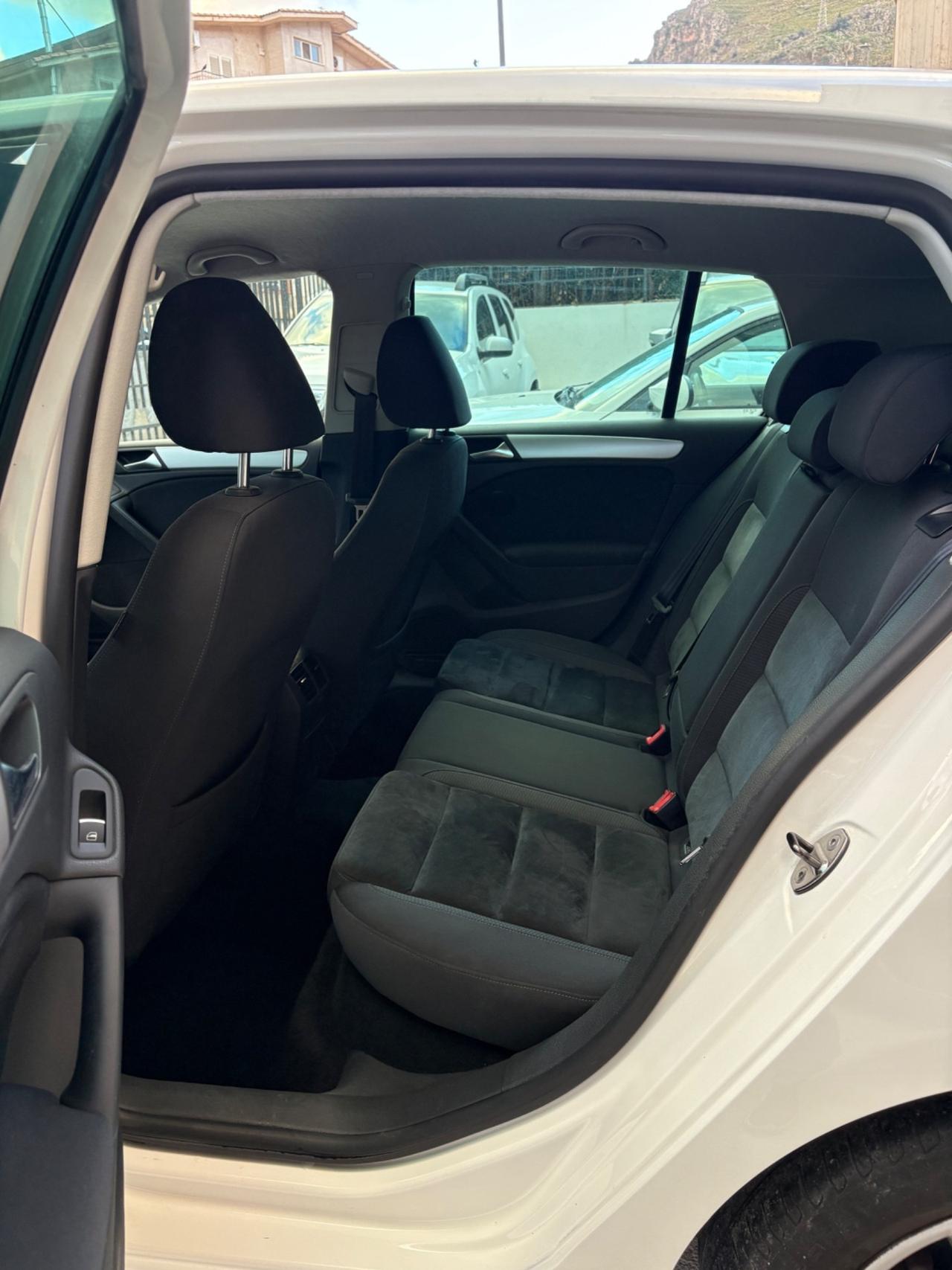 Volkswagen Golf Highline DSG Unico Proprietario