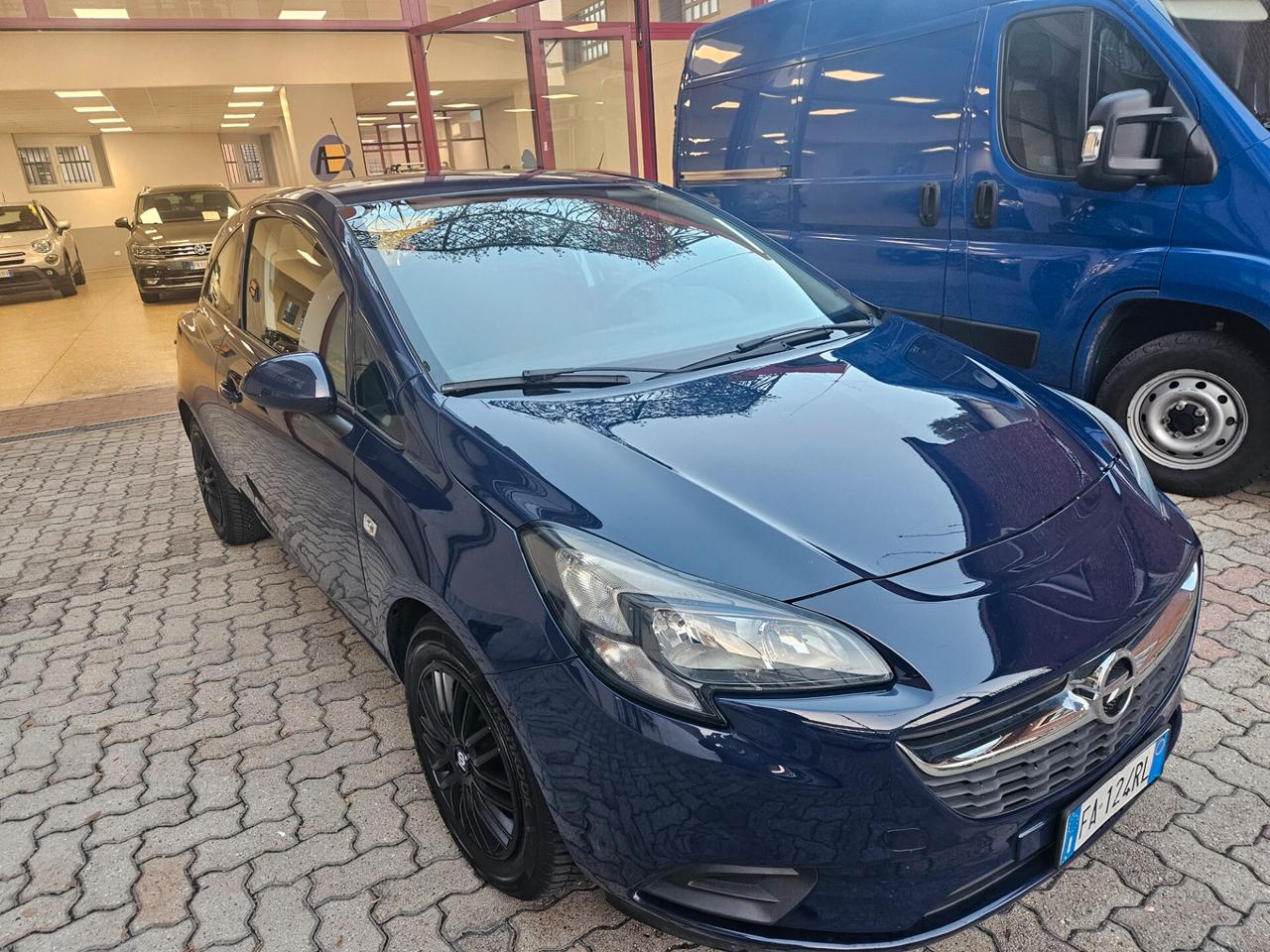 Opel Corsa 1.4 90CV Coupé b-Color