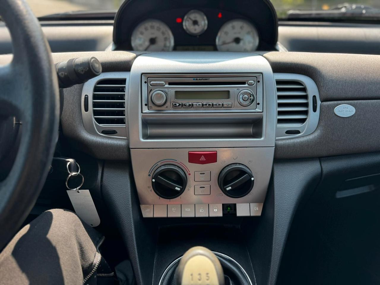 Lancia Ypsilon 1.2 Elle
