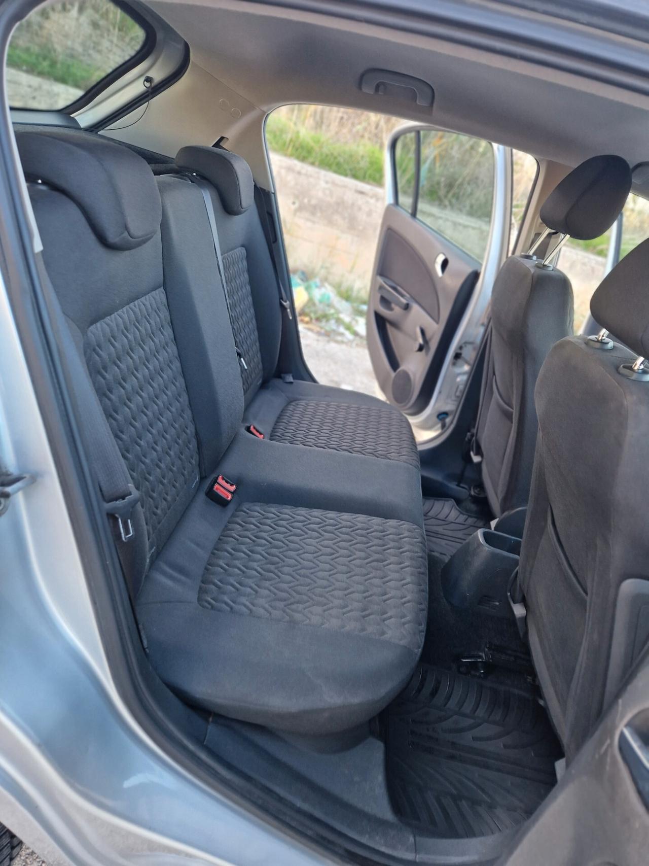 Opel Corsa 1.2 85CV 5 porte GPL-TECH Edition