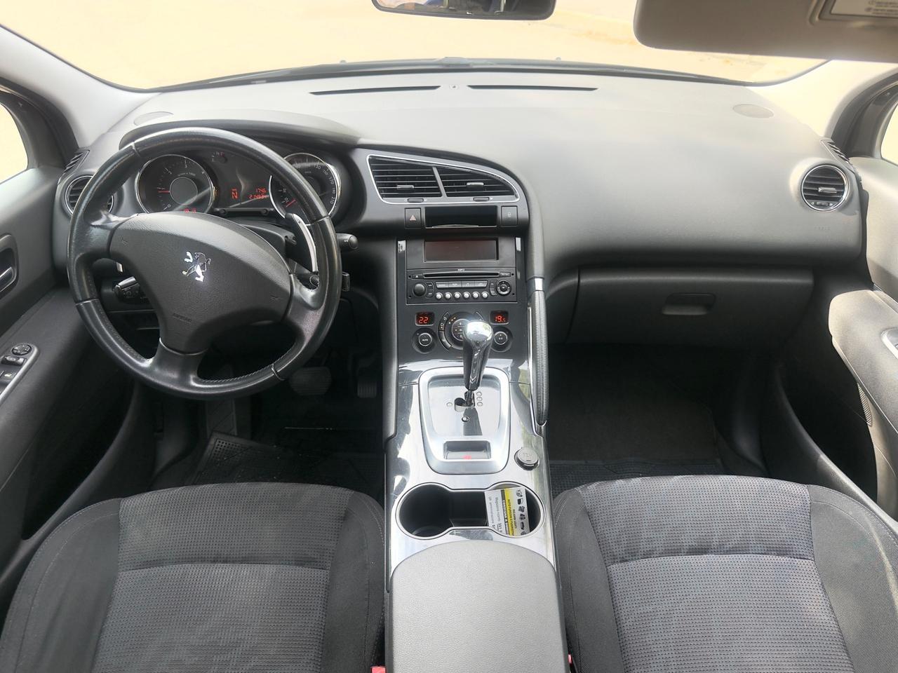Peugeot 3008 1.6 HDi 110CV cambio robotizzato Tecno