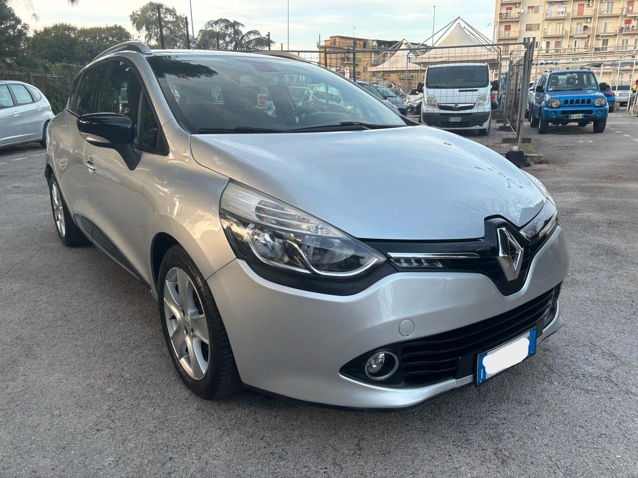 RENAULT CLIO 0.9 TCe SPORTOUR SW - 2013
