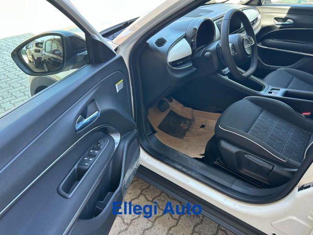 FIAT 600 Hybrid 110 CV DCT MHEV ICON SPECIALE KM0