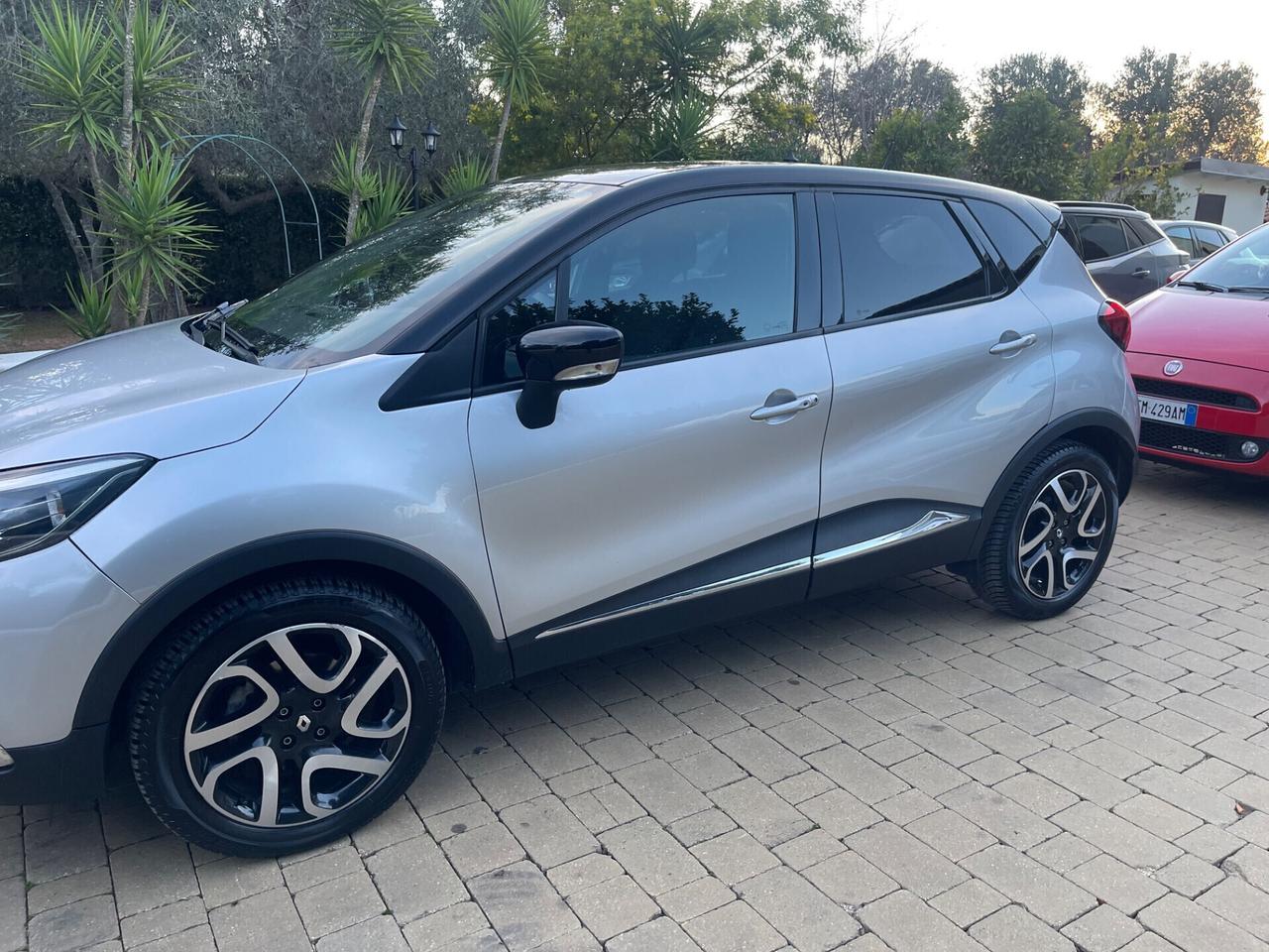 RENAULT CAPTUR 1.2 TCE 120CV EDC RLINK FULL LED