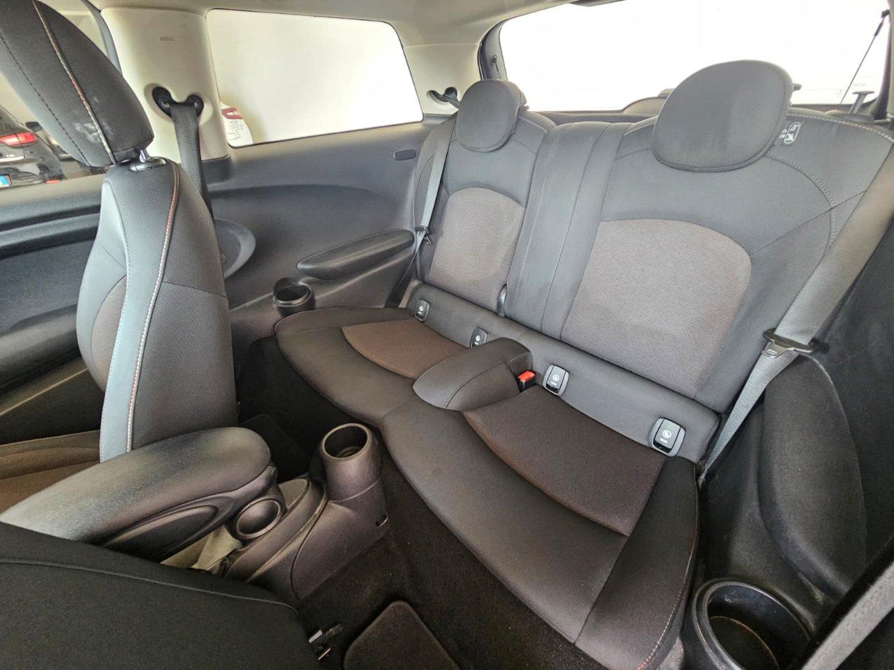 Mini 3 Porte One D Hype 1.5 D