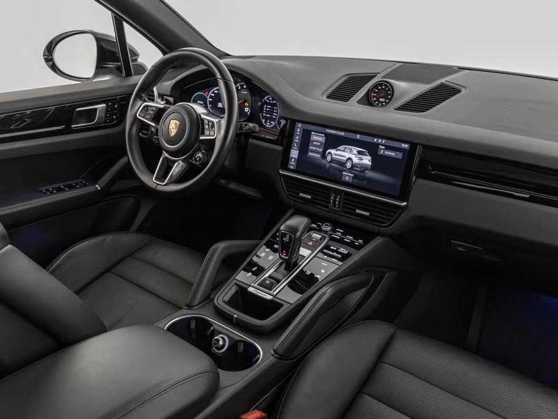 Porsche Cayenne 3.0 V6