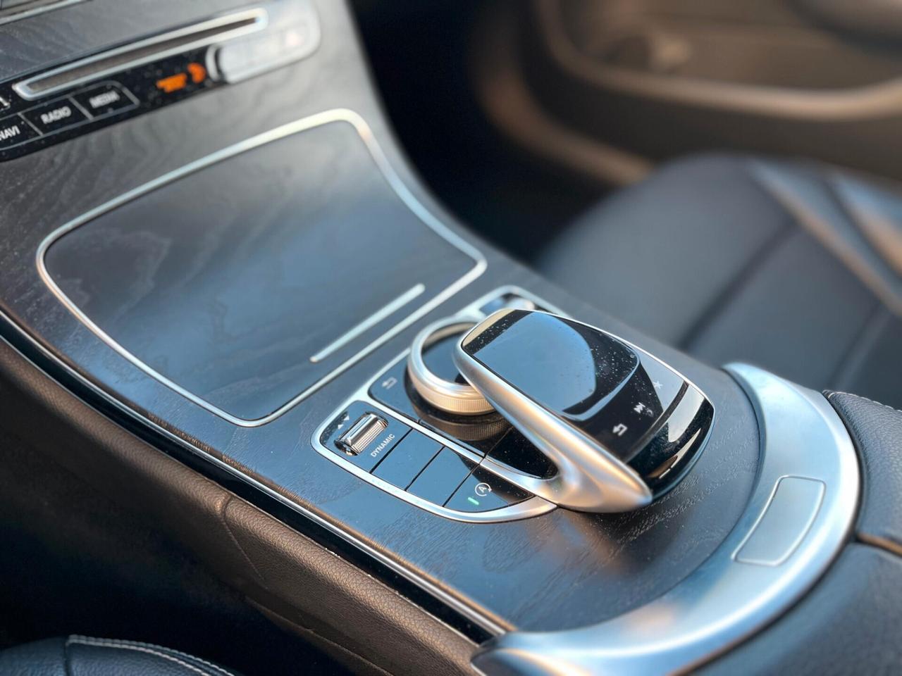 MERCEDES C220 PREMIUM AMG SW