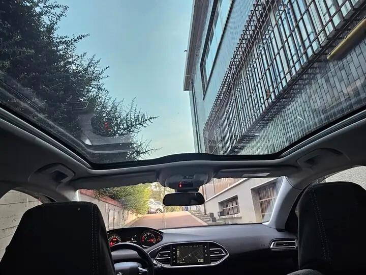 Peugeot 308 BlueHDi 150 S&S EAT6 SW GT Line