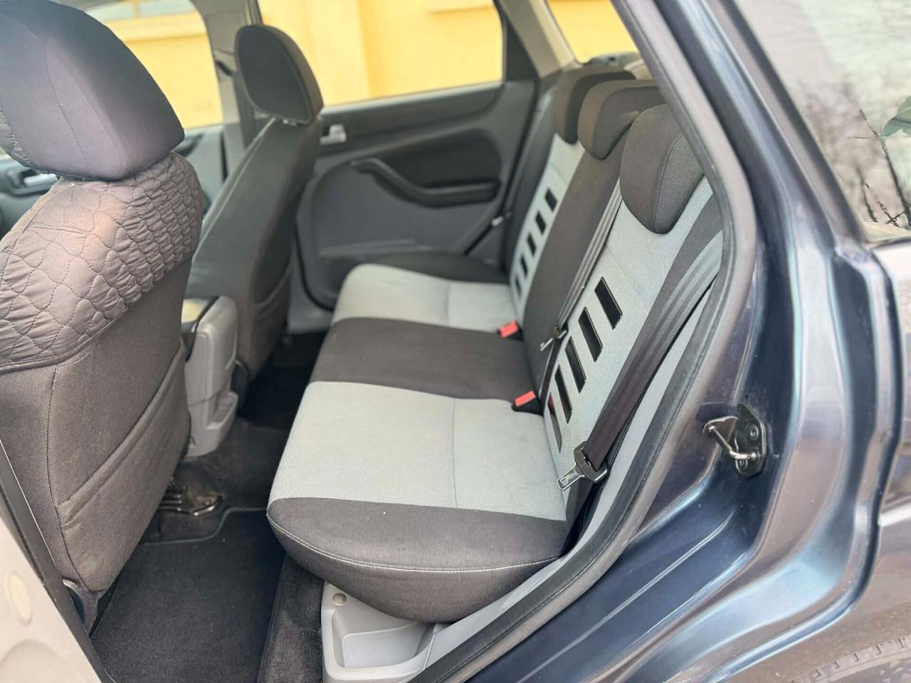 Ford Focus Anno 2011 1.6 DIESEL LAVORI FATTI