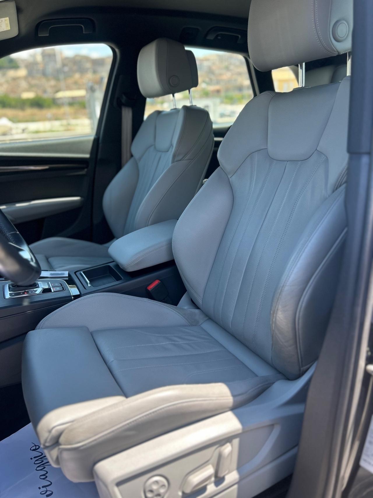 Audi Q5 2.0 TDI 190 CV quattro S tronic Business Sport