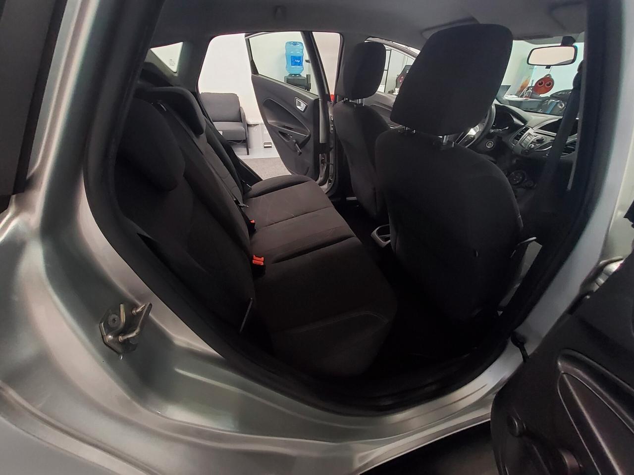 Ford Fiesta 1.5 TDCi 75CV 5 porte