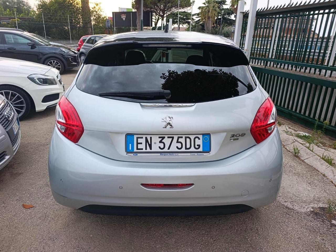 Peugeot 208 1.4 e-HDi Active Aut. 2013