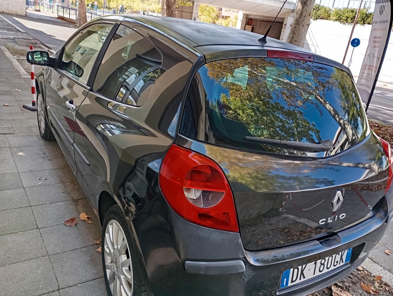 Renault Clio 1.2 16V 3 porte Rip Curl