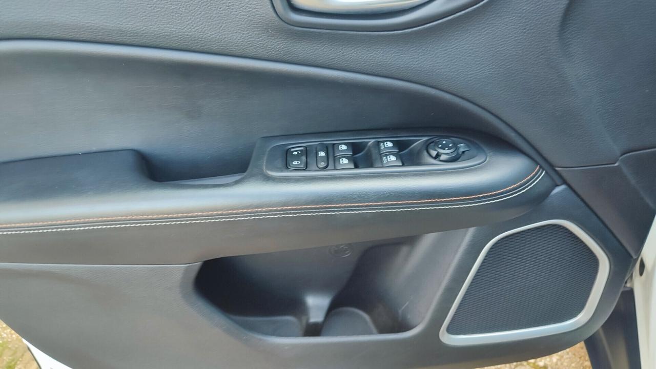 Jeep Compass 1.6 Multijet II 2WD Longitude