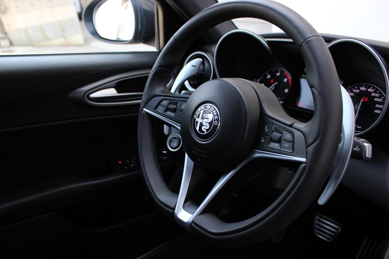 Alfa Romeo Giulia 2.2 Turbo Diesel Business B-Tech Aut.