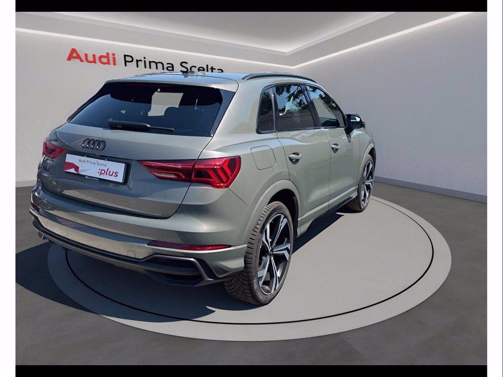 AUDI Q3 45 1.4 tfsi e identity black s-tronic del 2024