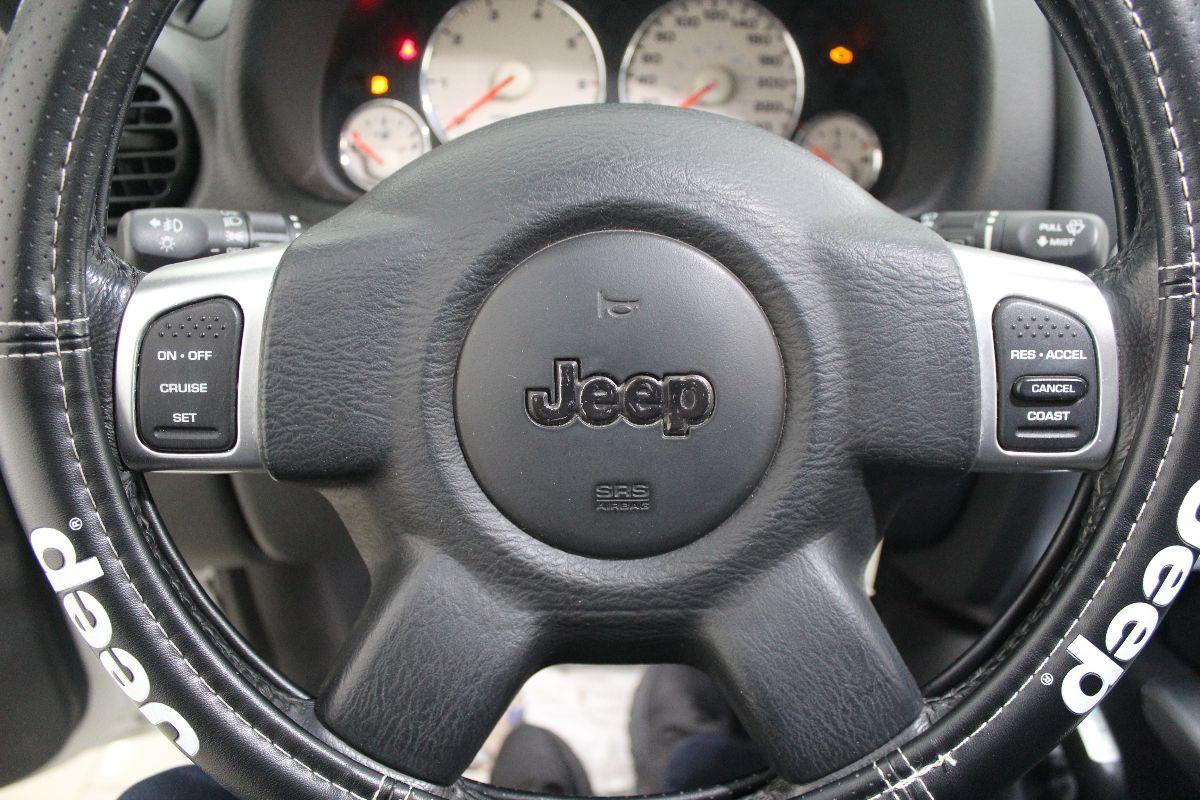 JEEP - Cherokee - 3.7 V6 Limited