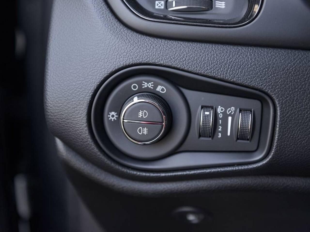 JEEP Renegade 2019 - Renegade 1.3 t4 phev Limited 4xe at6