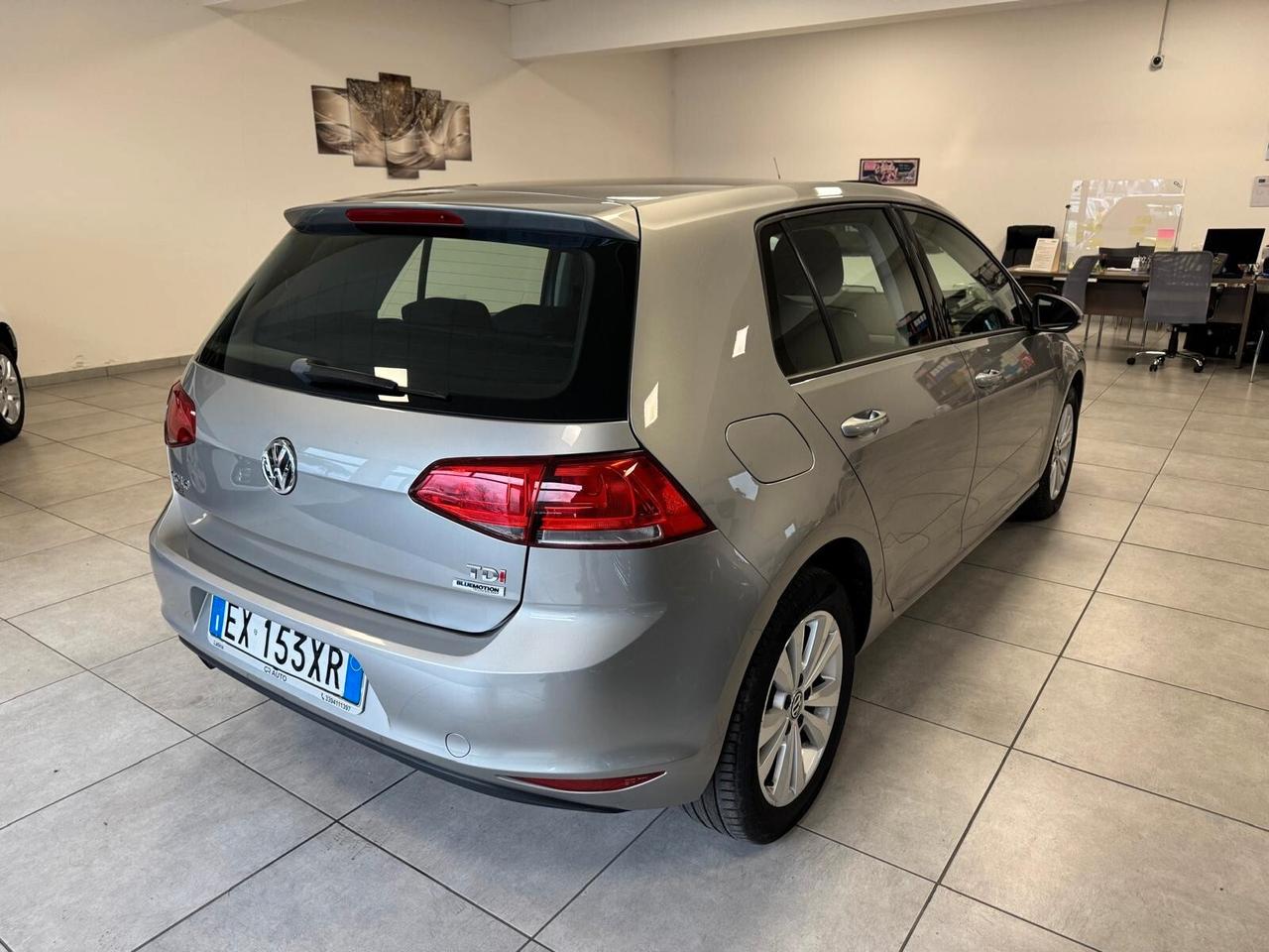 Volkswagen Golf 1.6 TDI 110CV 5P COMFORTLINE 2015