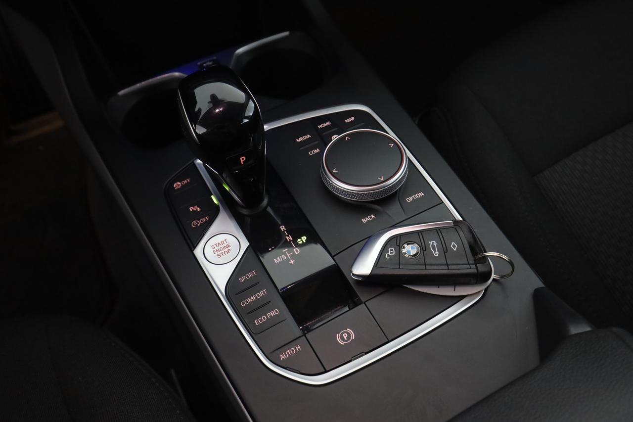 BMW Serie 1 (F40) 116d 5p. Msport Exterior
