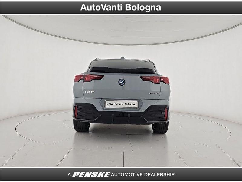 BMW iX2 xDrive 30 M Sport Pro
