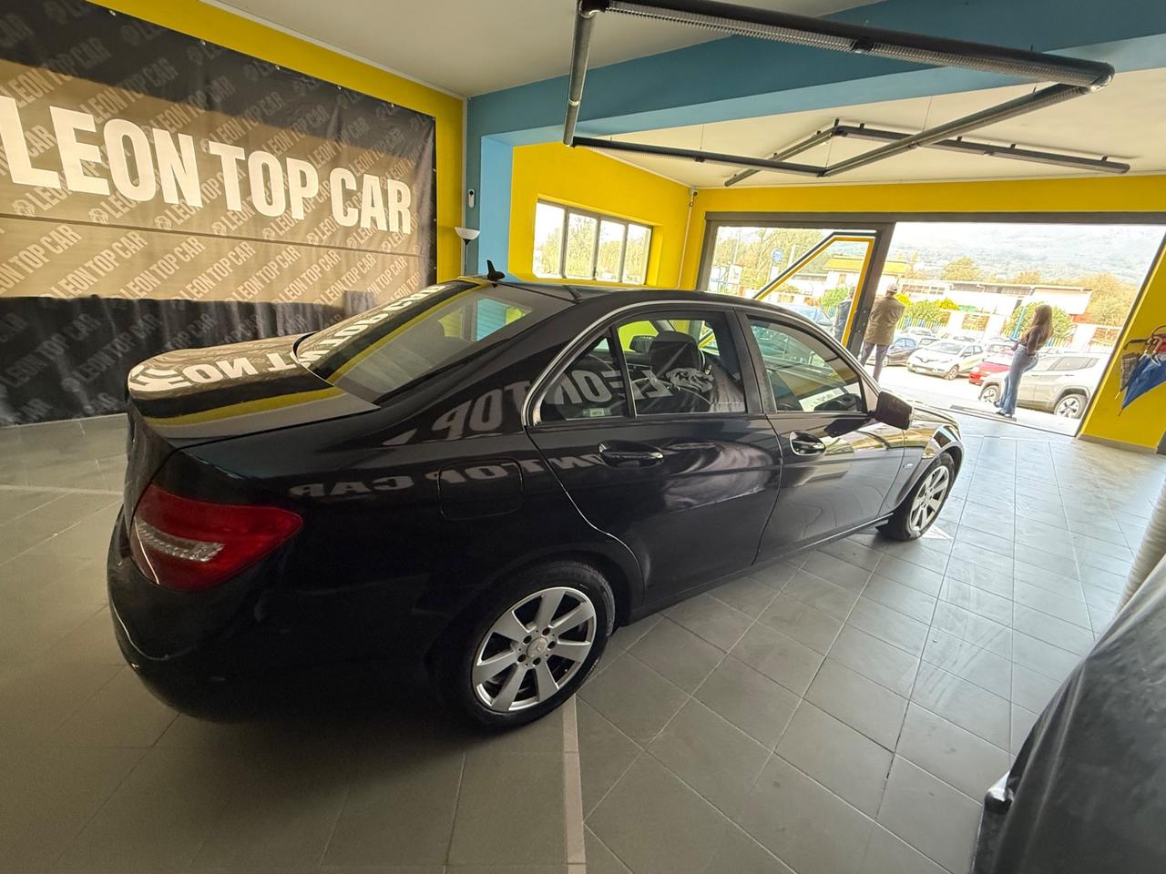 Mercedes-benz C 220 CDI BlueEFFICIENCY Avantgarde