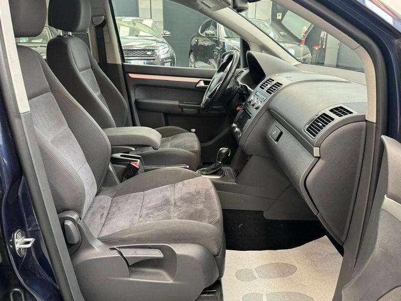 Volkswagen Touran Touran 2.0 tdi Highline 177cv dsg