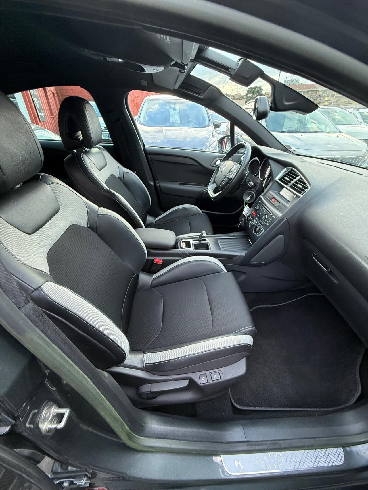 DS4 1.6 e-HDi 115-unipro-automatica-rate-