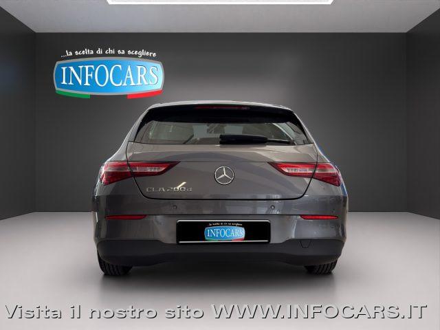 MERCEDES-BENZ CLA 200 d 150 CV Shooting Brake Autom. Executive - PROMO