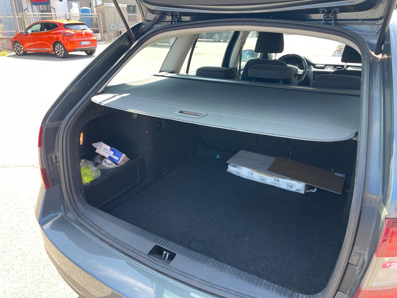 SKODA OCTAVIA-2017-2.0TDI-150CV-DSG-AUTOMATICO
