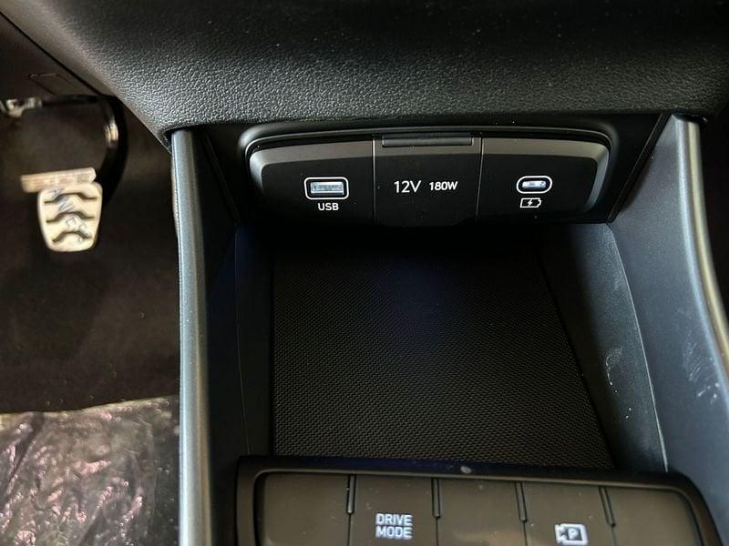 Hyundai Bayon 1.0 TGDI 90cv Business TUA DA 197€ MESE