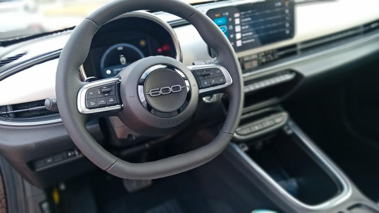 Fiat 600 1.2 Hybrid 145 CV DCT MHEV La Prima * SENZA VINCOLO DI FINANZIAMENTO*