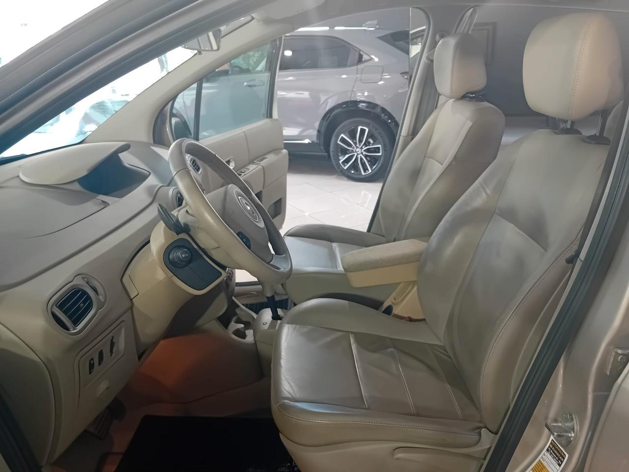 Renault Modus 1.6 16V Initiale