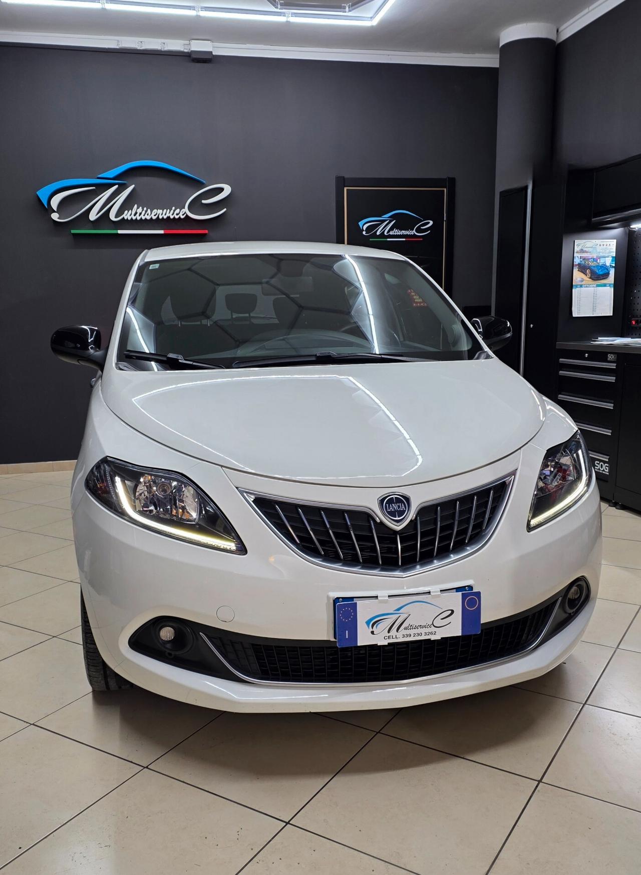 Lancia Ypsilon 1.0 FireFly 5 porte S&S Hybrid Gold