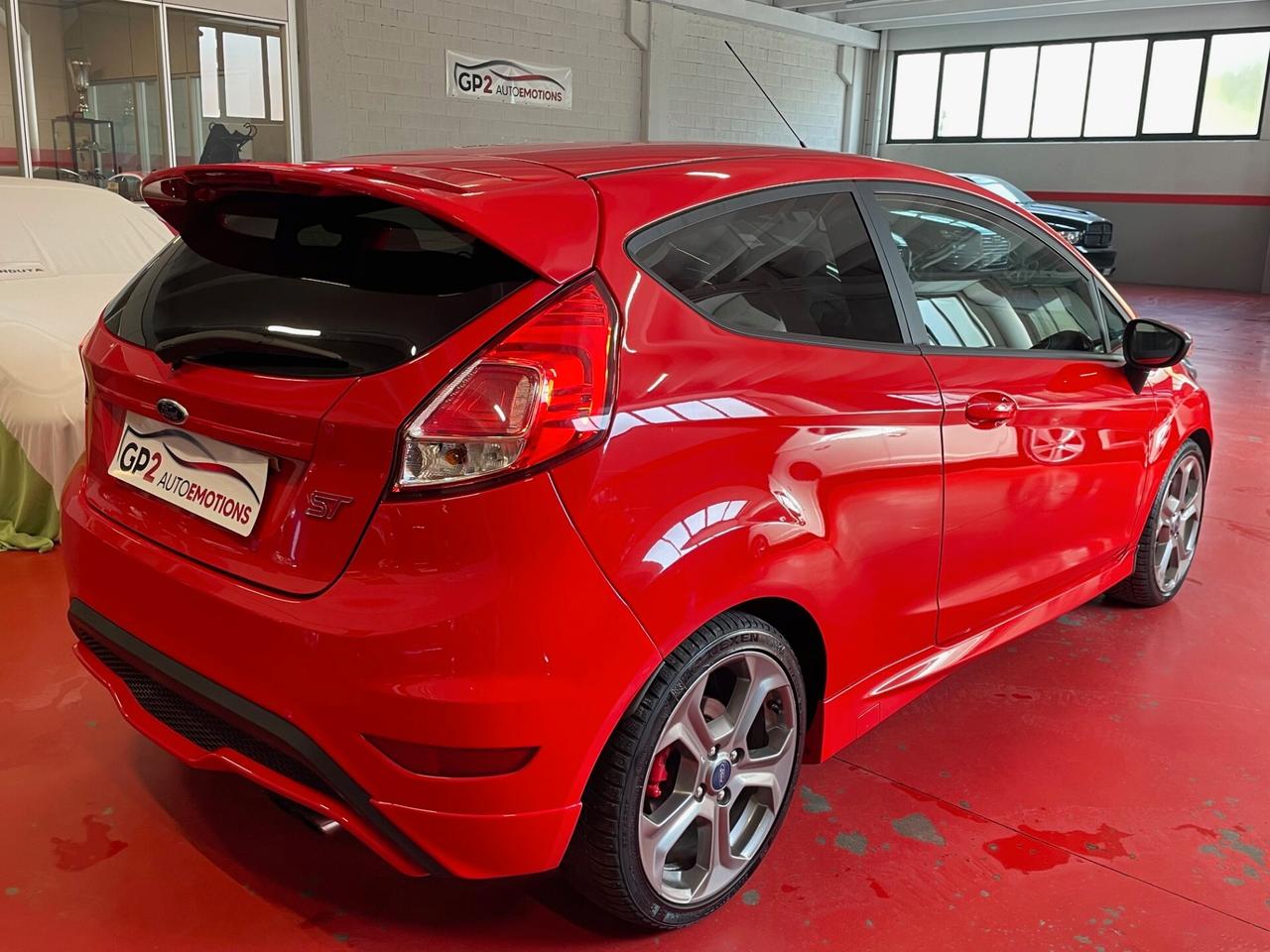 Ford Fiesta 1.6 182CV 3 porte ST