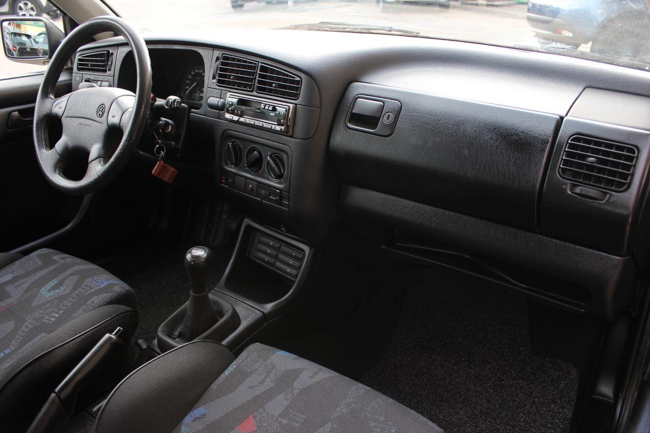 Volkswagen Golf 1.6 cat 5 porte GT SUPER PREZZO!