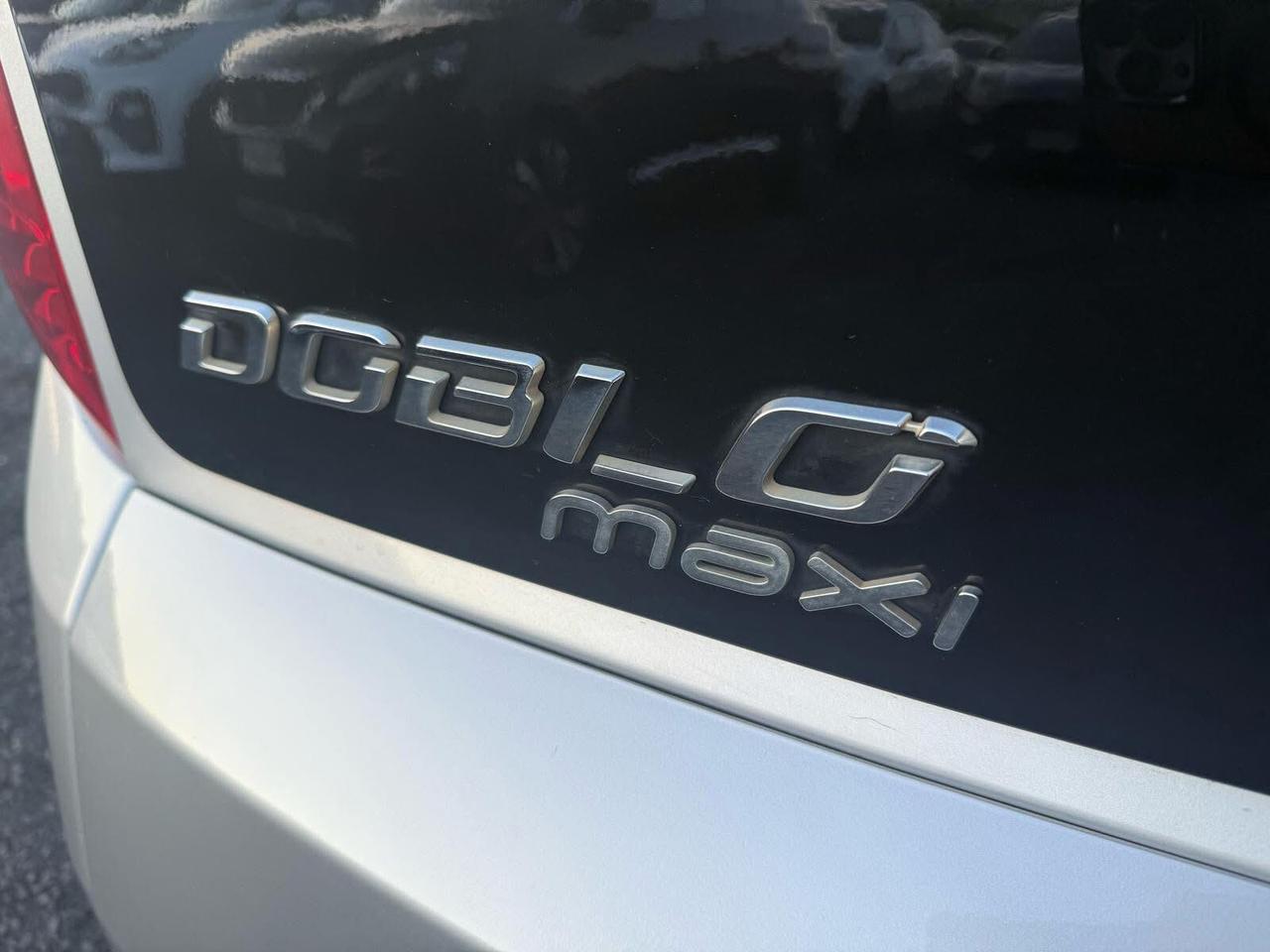 Fiat Doblò 1.6mjt MAXI 5POSTI AUTOCARRO